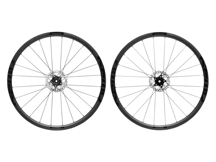 ffwd jeu de roues de route outride cl disc tubeless.webp
