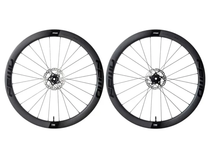 ffwd jeu de roues de route tyro 2.0 cl disc tubeless.webp