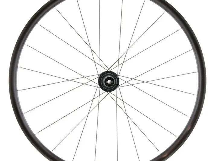 la ruota roue arriere de gravel gravel cl disc.webp