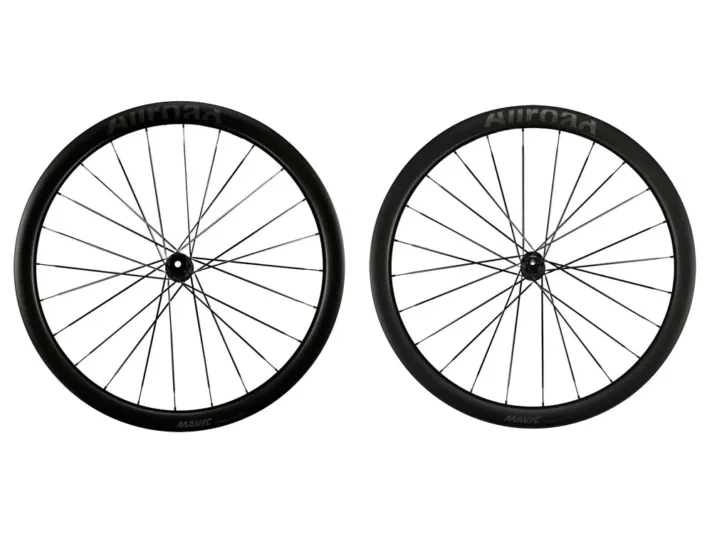 mavic jeu de roues gravel allroad sl carbon cl disc.webp