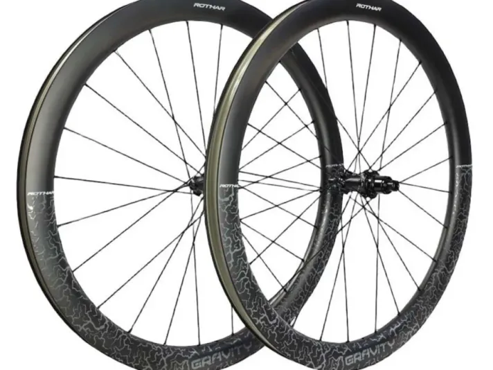 rothar jeu de roues gravel gravity 45 disc tubeless.webp