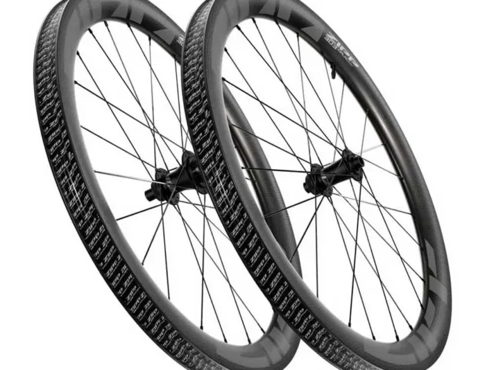 zipp jeu de roues gravel 303 xplr sw cl disc tubeless 2.webp