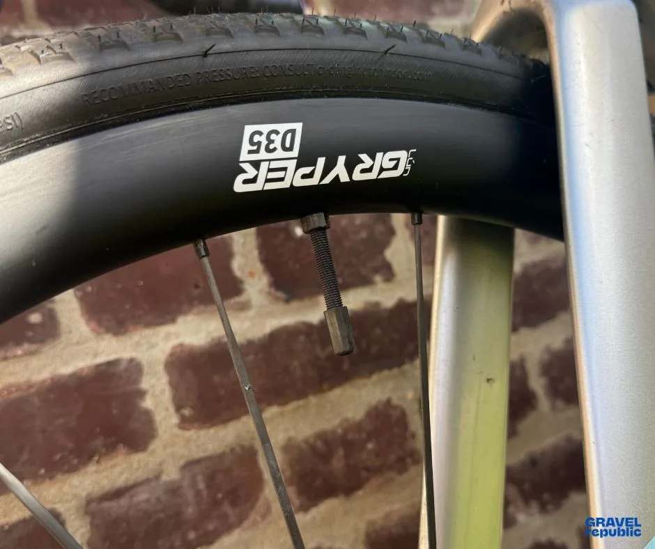 valves tubeless absoluteblack.cc (6)